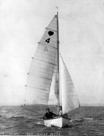 0004-1951xxxx.jpg 0004-1951xxxx.jpg